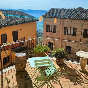 il-terrazzino-piccolo-loft-in-montepulciano.it-tuscanyhotel.com/
